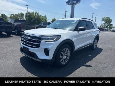 2025 Ford Explorer Active 4WD