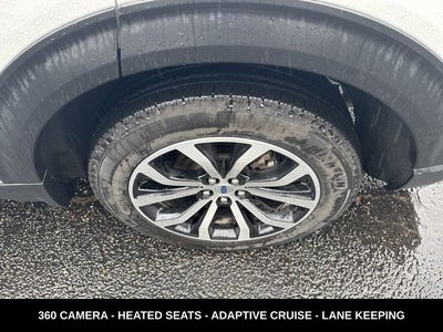 2025 Ford Explorer ST-Line 4WD