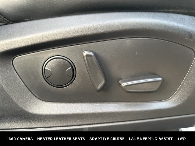 2025 Ford Explorer ST-Line 4WD