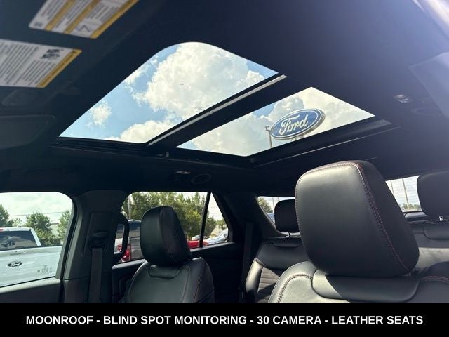 2025 Ford Explorer ST-Line 4WD MOONROOF
