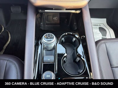 2025 Ford Explorer Platinum ULTIMATE PACKAGE