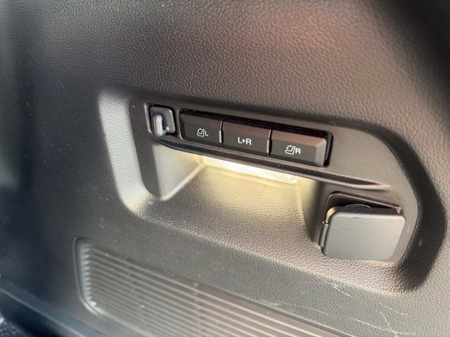 2025 Ford Explorer Platinum ULTIMATE PACKAGE
