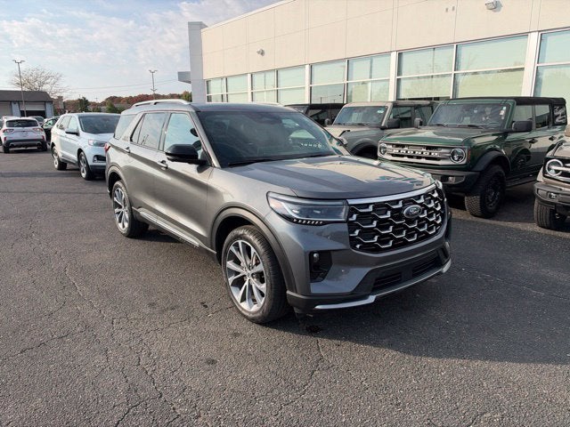 2025 Ford Explorer Platinum ULTIMATE PACKAGE