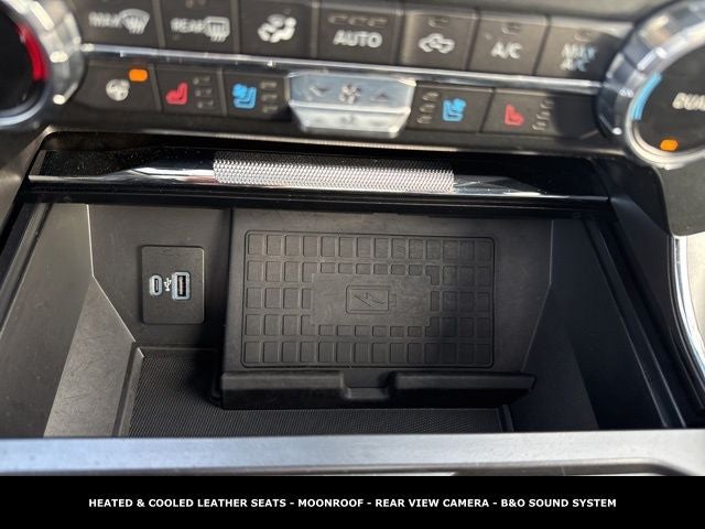 2022 Ford F-150 Lariat TWO TONE PAINT