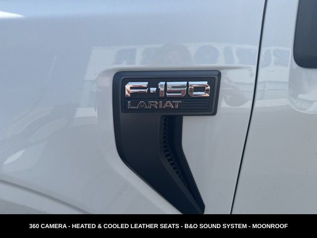 2023 Ford F-150 Lariat TWIN PANEL MOONROOF