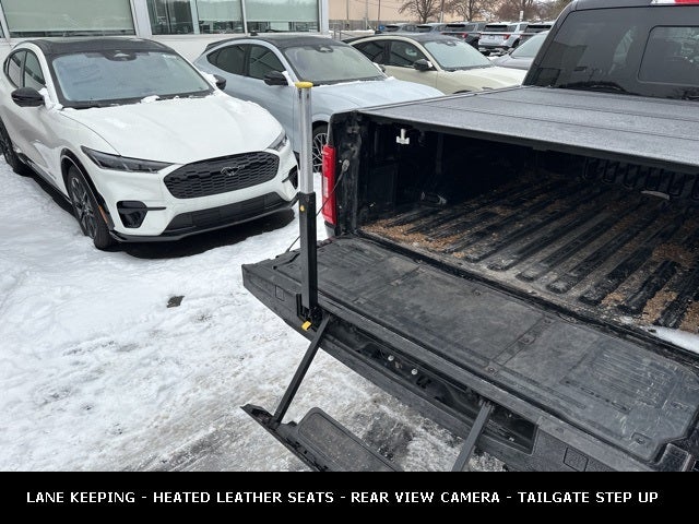 2023 Ford F-150 XLT BLACKOUT PACKAGE