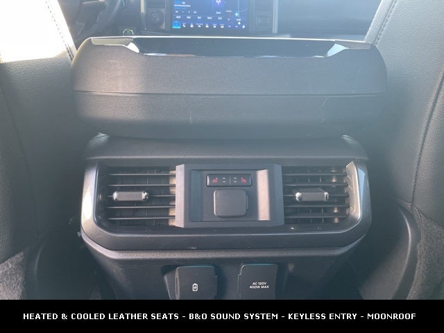 2023 Ford F-150 Lariat TWIN PANEL MOONROOF
