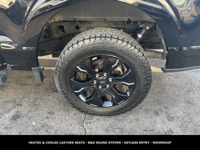 2023 Ford F-150 Lariat TWIN PANEL MOONROOF