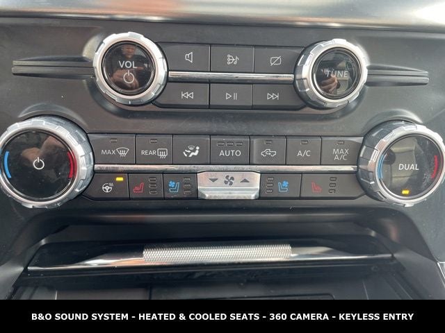 2023 Ford F-150 Lariat 3.5L FX4