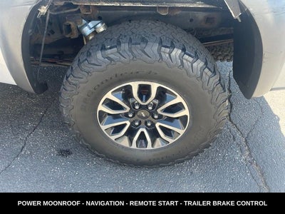 2012 Ford F-150 SVT Raptor 6.2L V8