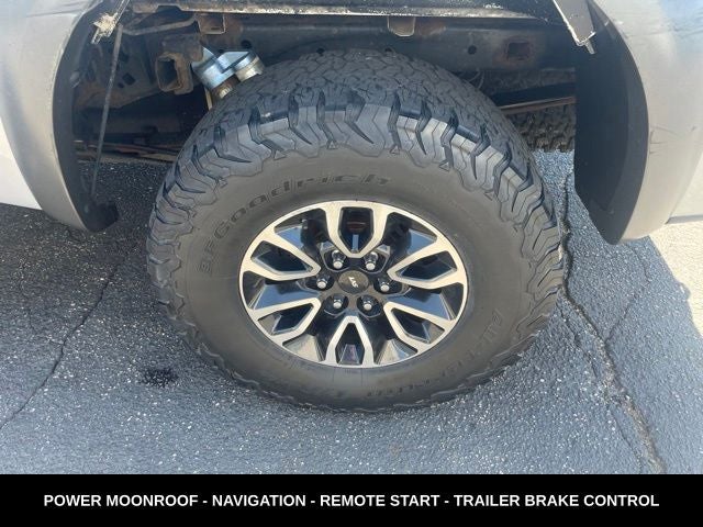 2012 Ford F-150 SVT Raptor 6.2L V8