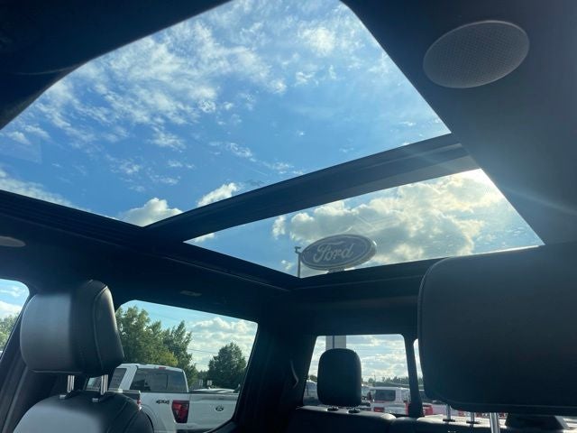 2024 Ford F-150 Lariat TWIN PANEL MOONROOF