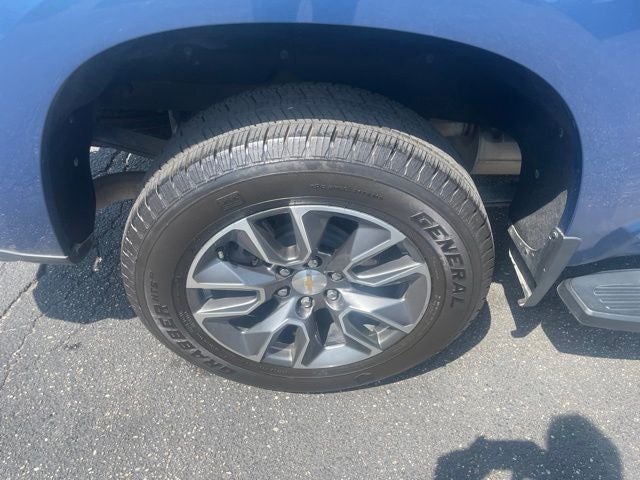 2024 Chevrolet Silverado 1500 LT LOW MILES