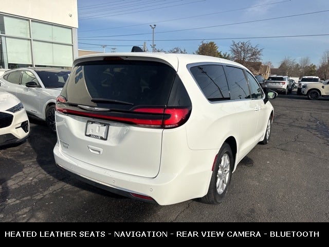 2023 Chrysler Pacifica Touring L STOW N GO SEATING