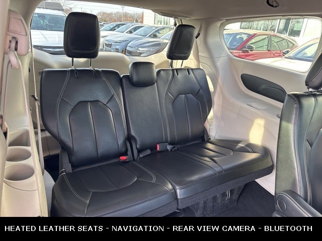 2023 Chrysler Pacifica Touring L STOW N GO SEATING
