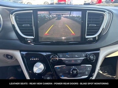 2024 Chrysler Pacifica Touring L STOW N GO SEATING