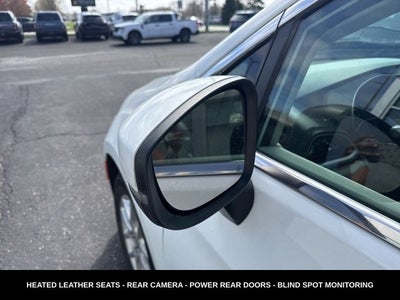 2023 Chrysler Pacifica Touring L HEATED SEATS & STEERING WHEEL