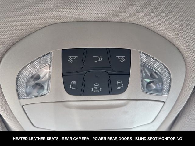 2023 Chrysler Pacifica Touring L HEATED SEATS & STEERING WHEEL
