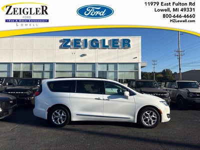 2017 Chrysler Pacifica Touring L LOCAL TRADE