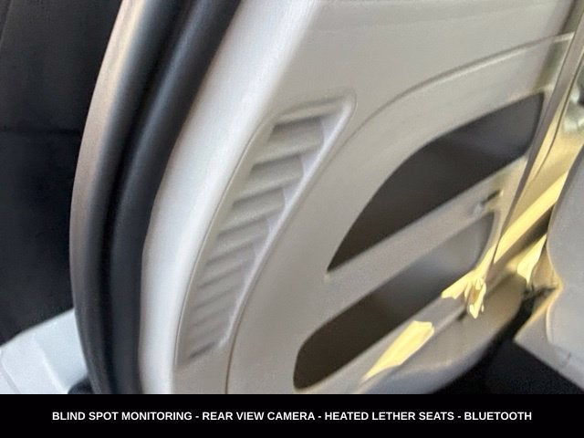2017 Chrysler Pacifica Touring L LOCAL TRADE