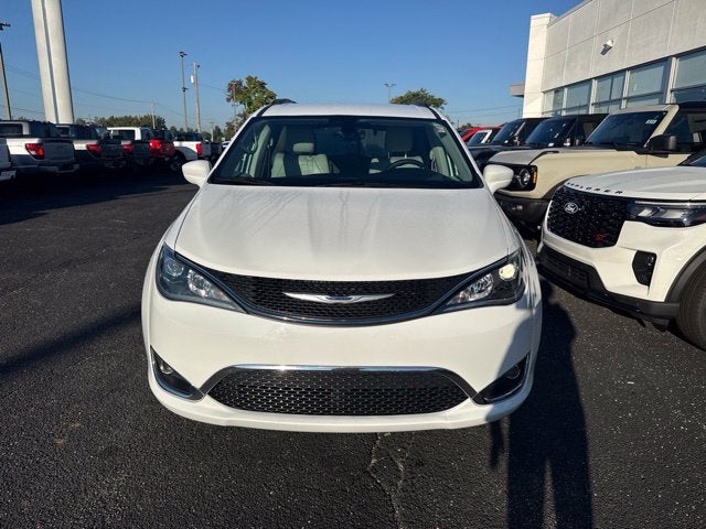 2017 Chrysler Pacifica Touring L LOCAL TRADE