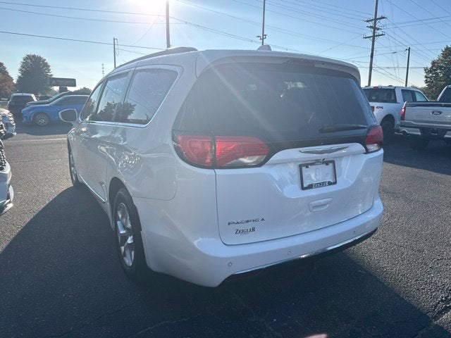 2017 Chrysler Pacifica Touring L LOCAL TRADE