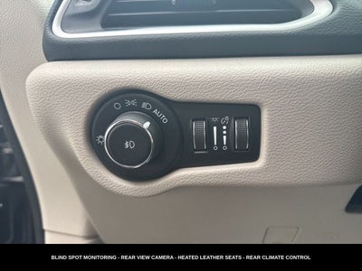 2023 Chrysler Pacifica Touring L HEATED SEATS & STEERING WHEEL