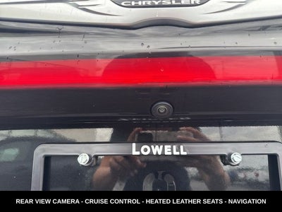 2023 Chrysler Pacifica Touring L HEATED SEATS & STEERING WHEEL