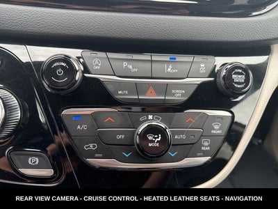 2023 Chrysler Pacifica Touring L HEATED SEATS & STEERING WHEEL