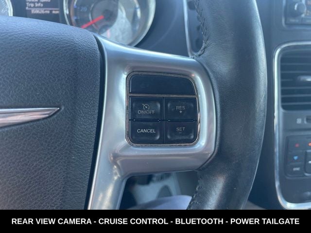 2013 Chrysler Town & Country Touring LOCAL TRADE
