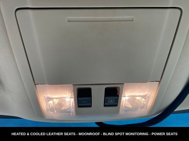 2010 Lincoln MKX Base CLEAN LOCAL TRADE