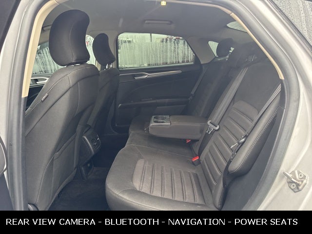 2019 Ford Fusion Hybrid SE 42 MPG