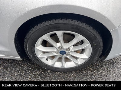 2019 Ford Fusion Hybrid SE 42 MPG