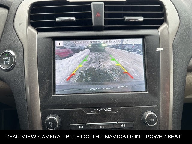 2019 Ford Fusion Hybrid SE 42 MPG