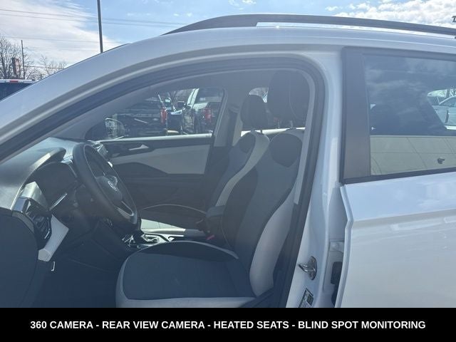 2025 Volkswagen Taos 1.5T S GREAT FUEL ECONOMY