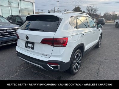 2023 Volkswagen Taos 1.5T SE ONE OWNER