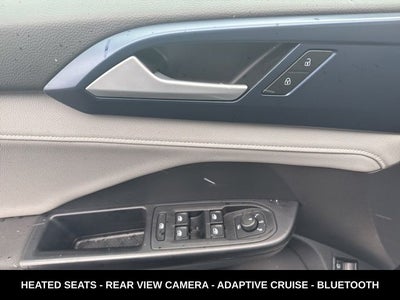 2024 Volkswagen Taos 1.5T SE ONE OWNER