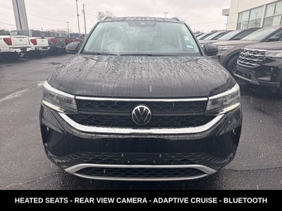 2024 Volkswagen Taos 1.5T SE ONE OWNER