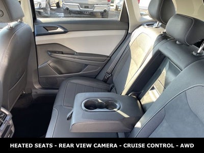 2024 Volkswagen Taos 1.5T SE AWD