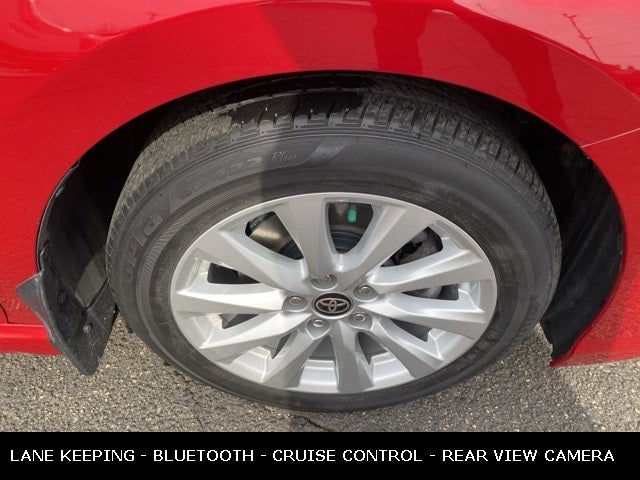 2020 Toyota Camry SE 39 MPG