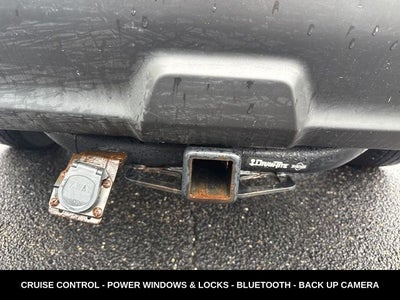 2020 Nissan Pathfinder SV LOCAL TRADE