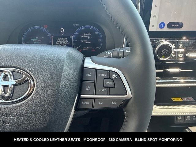 2026 Toyota Highlander Platinum AWD
