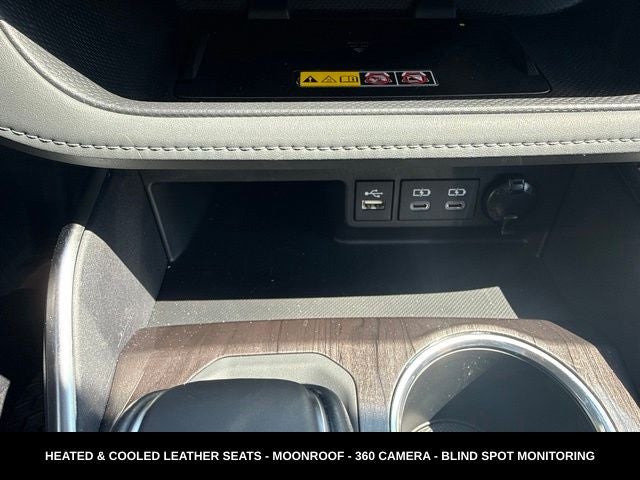 2026 Toyota Highlander Platinum AWD
