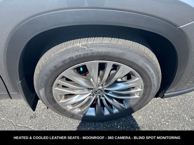 2026 Toyota Highlander Platinum AWD