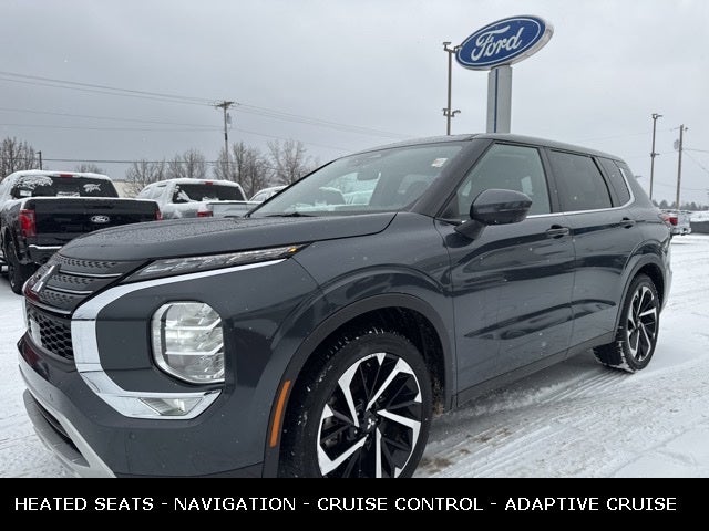 2024 Mitsubishi Outlander SE TECH PACK