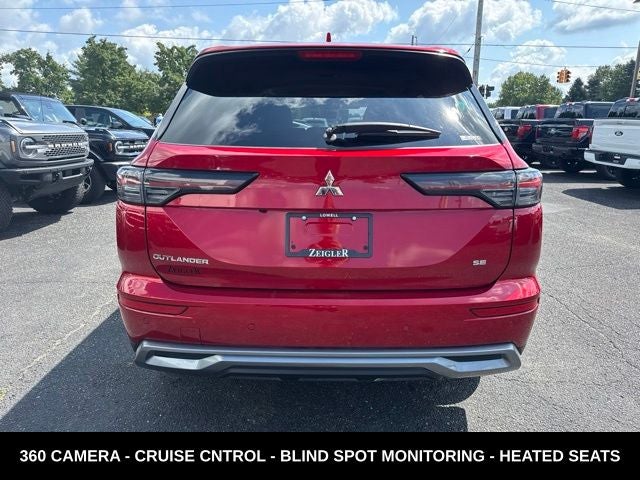 2025 Mitsubishi Outlander SE 3RD ROW