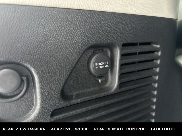 2024 Nissan Armada SV 5.6L 400HP 4WD