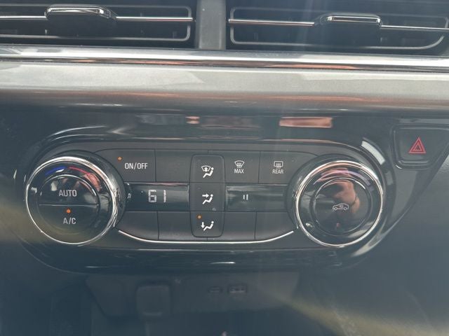 2025 Chevrolet Trax LT GREAT FUEL ECONOMY