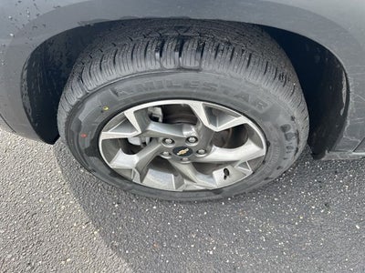 2025 Chevrolet Trax LT GREAT FUEL ECONOMY