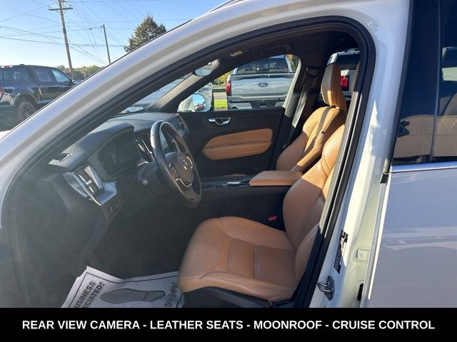 2020 Volvo XC60 T5 Momentum AWD